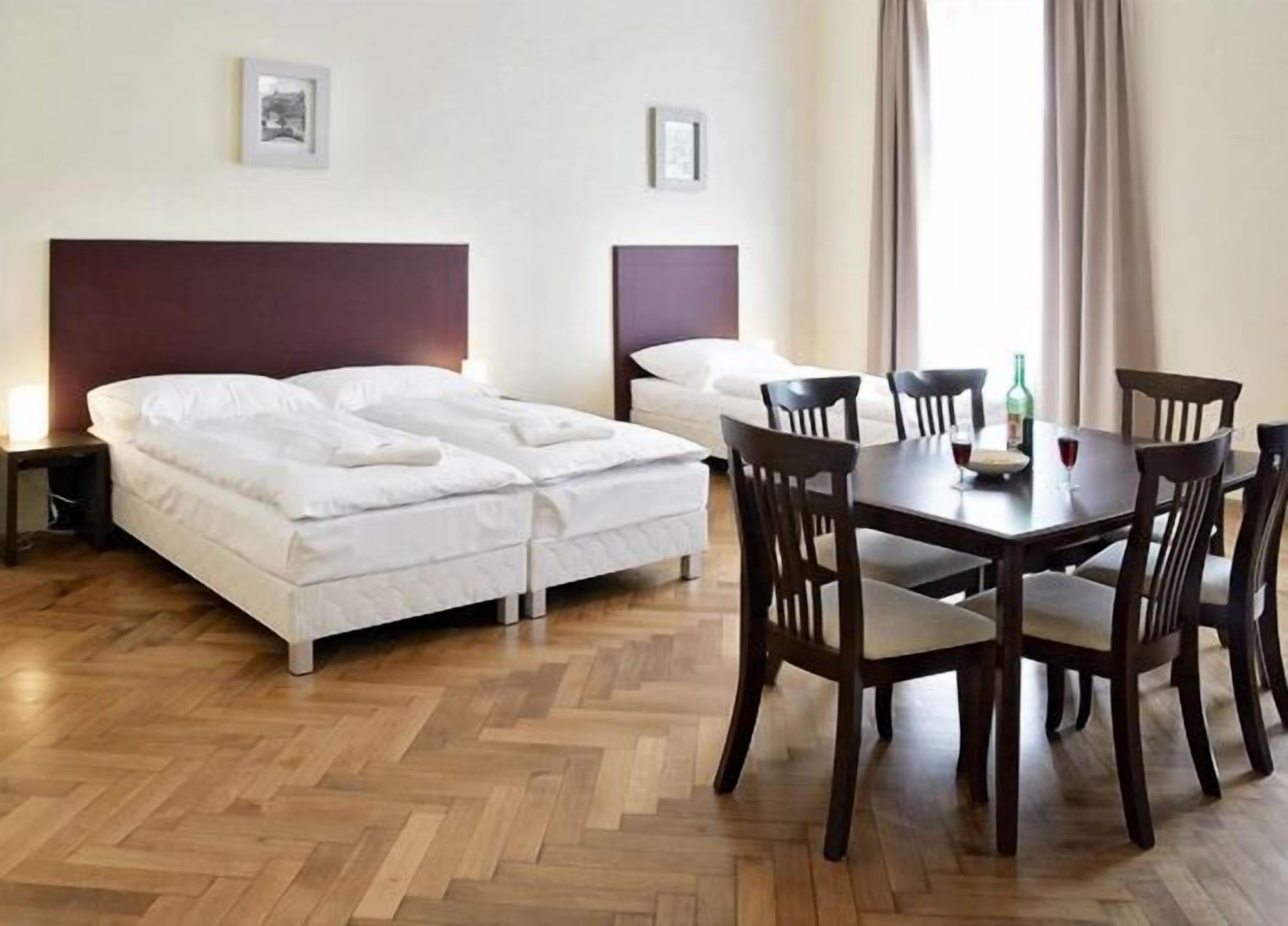 River View Residence Praga Zewnętrze zdjęcie